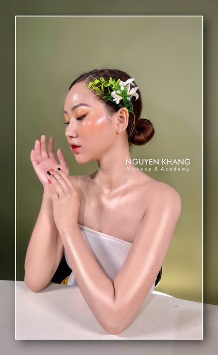 Kiệt tác make-up cô dâu từ Nguyễn Khang Makeup