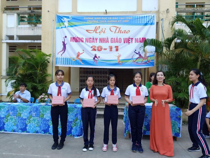 Hoạt động ngoại khóa sôi nổi tại Trường THCS Dương Kỳ Hiệp