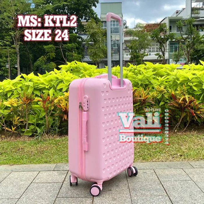 Vali Boutique - Ảnh 3: Vẻ đẹp tinh tế từng đường nét