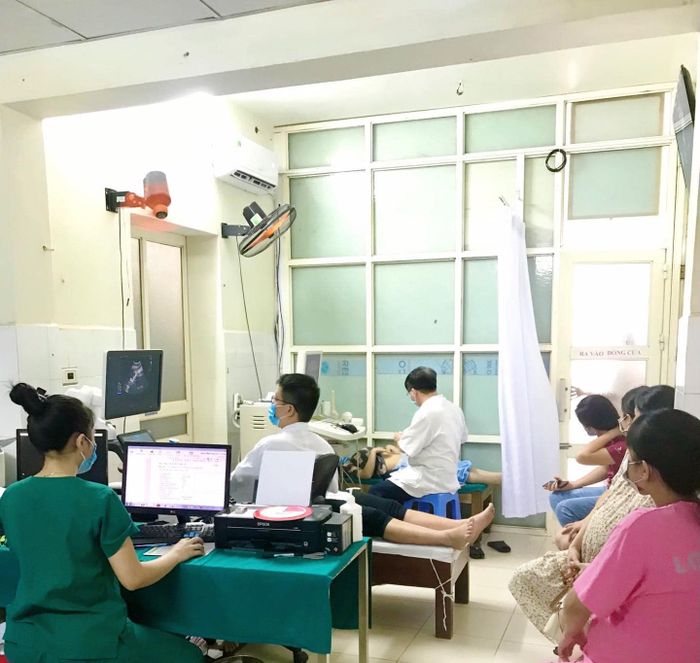 Không gian khám chữa bệnh hiện đại tại Phòng Khám Sản Phụ Khoa 378