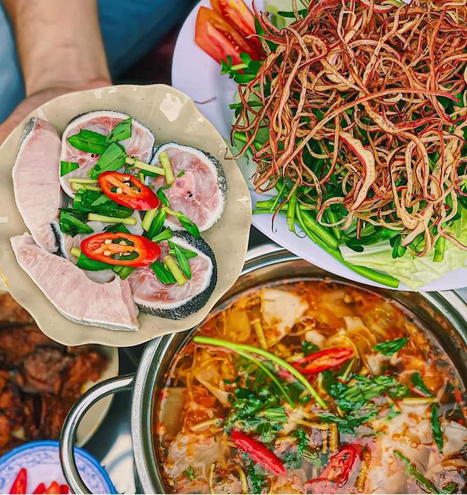 Không gian ấm cúng tại Lẩu Cô Cô