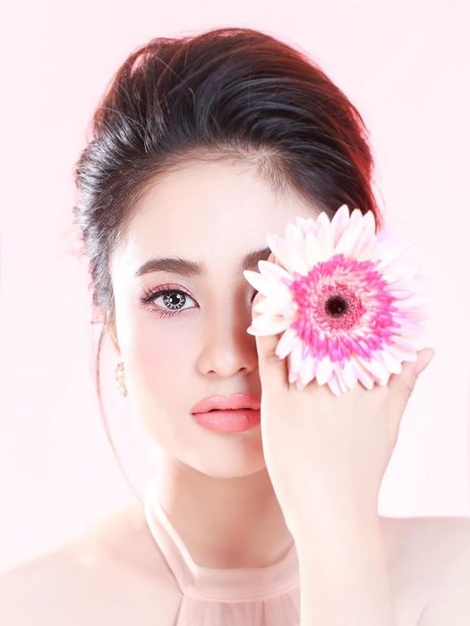 Bộ sưu tập trang điểm đầy ma thuật của Hy Nguyễn Makeup - Biến hóa thành công chúa
