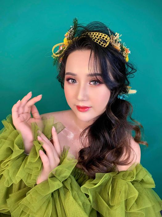 Hình ảnh cô dâu thanh thoát tại Áo cưới Hoàng Ngân