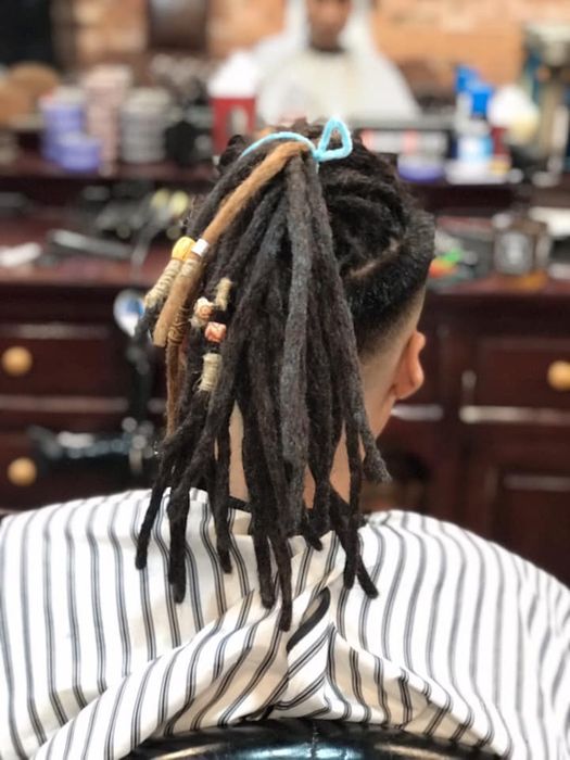 Khám phá không gian đậm chất barber qua loạt ảnh ấn tượng tại Classic Barber Shop