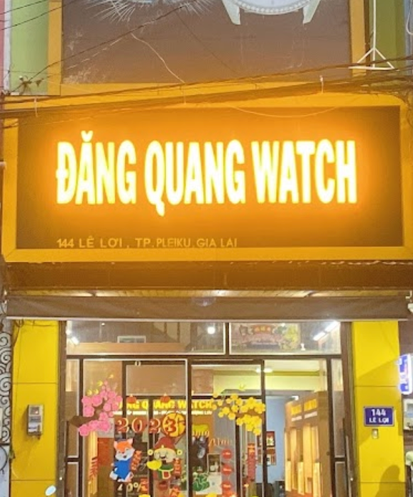 Không gian làm việc chuyên nghiệp tại Đăng Quang Watch