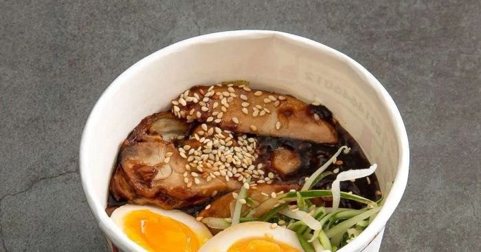 Tô ramen bắt mắt tại Ramen2go