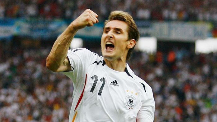 Miroslav Klose - Biểu tượng ghi bàn vĩ đại của bóng đá Đức