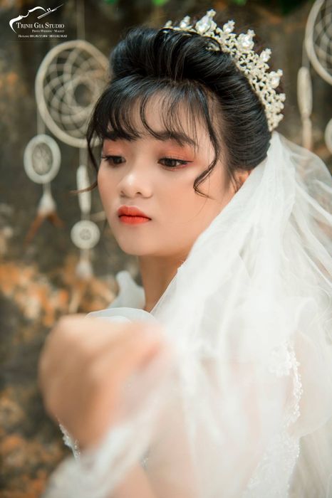 Vẻ đẹp rạng ngời của cô dâu qua nghệ thuật makeup TRỊNH GIA STUDIO