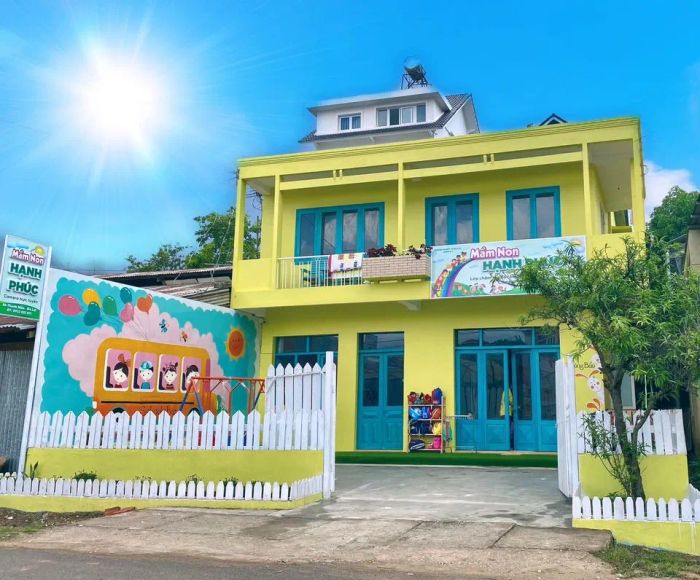 Hình ảnh khuôn viên Mầm non Hạnh Phúc