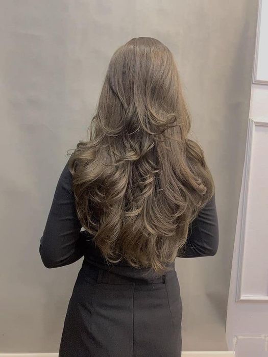 Những kiểu tóc ấn tượng được tạo bởi Hair Salon Hưng Cõm
