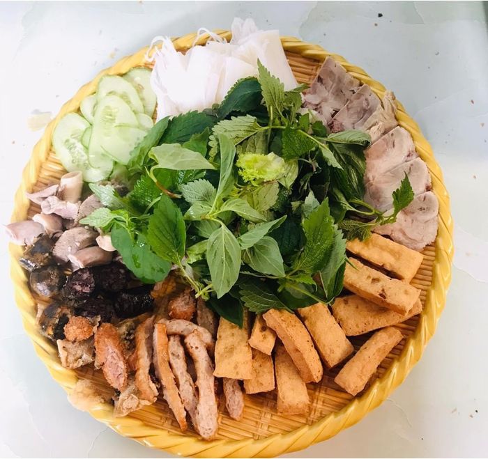 Mẹt bún đậu thơm ngon đậm chất truyền thống