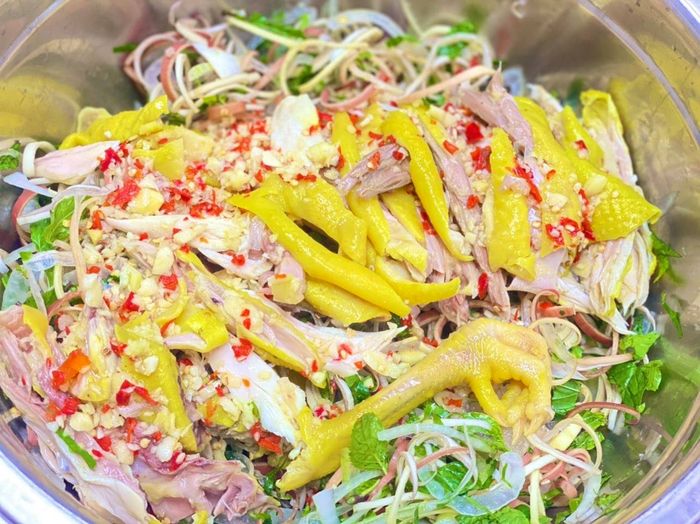 Queens Restaurant - Hình ảnh 1