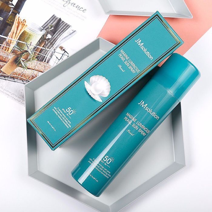 Không gian mua sắm hiện đại tại Cats Cosmetic
