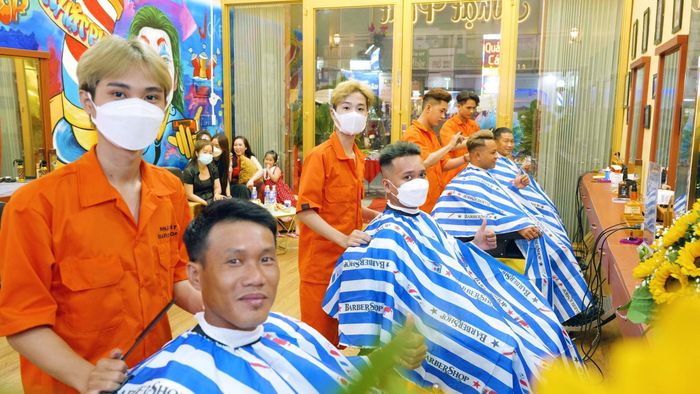 Hình ảnh không gian sang trọng tại Barber Nhật Phát