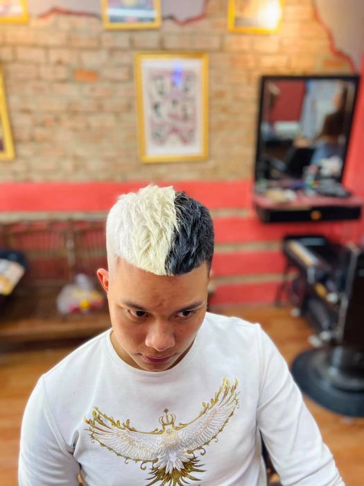 Không gian cắt tóc đẳng cấp tại KHU ĐÀN ÔNG Barber Shop (Ảnh 2)