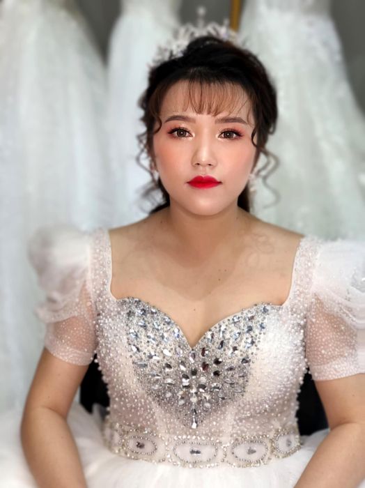 Hình ảnh cô dâu lộng lẫy tại Áo Cưới Hạnh Wedding