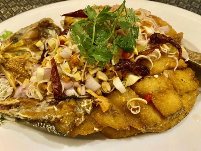 Không gian ấn tượng tại Golden Elephant - Con Voi Vàng