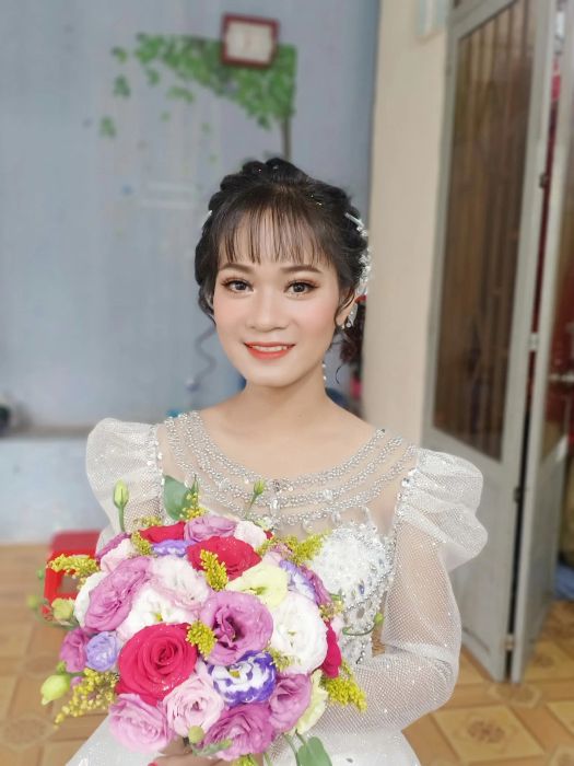 Studio Hoàng Oanh Ảnh - Khoảnh khắc tỏa sáng ngày trọng đại