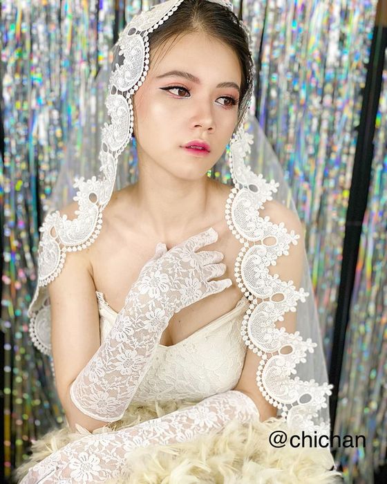Bộ sưu tập phong cách đa dạng của Chi Chan Makeup