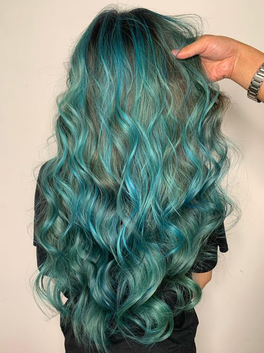 Không gian hiện đại và sang trọng tại Hairsalon DoTuan