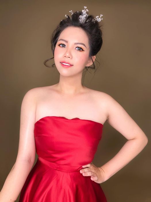Hình ảnh cô dâu rạng ngời tại Trang Wedding Studio & Makeup Academy