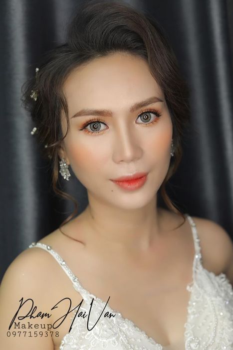 Bộ sưu tập make-up cô dâu sang trọng của Hải Vân Make Up - Tỏa sáng trong ngày trọng đại