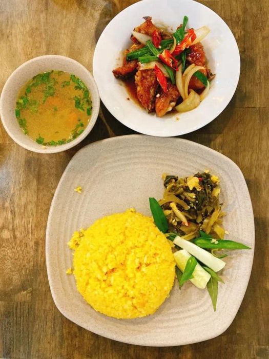 Cơm gà Gia Hân - Ảnh 2