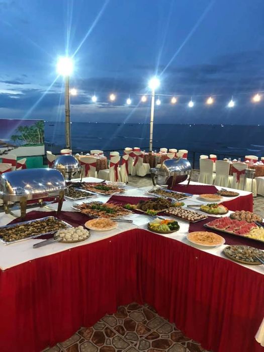 Góc ẩm thực đầy nghệ thuật tại nhà hàng Cánh Buồm Đỏ - Ảnh 3