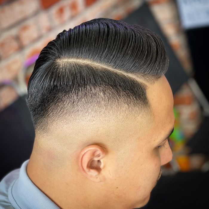 Hình ảnh phong cách làm việc chuyên nghiệp tại Bo Barber Shop