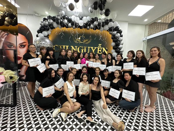 Hình ảnh không gian đào tạo chuyên nghiệp tại Chi Nguyễn Realbrows