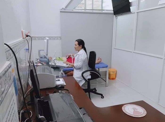 Hệ thống máy siêu âm hiện đại phục vụ công tác chẩn đoán tại Phòng Khám BS Uyên