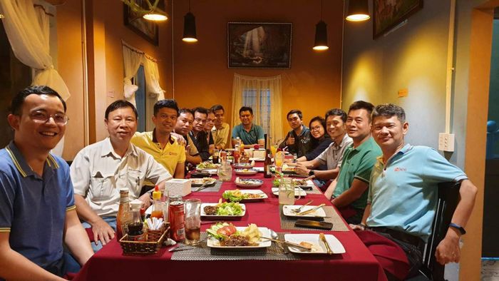 Góc ẩm thực đẳng cấp tại 7th Heaven Restaurant - Ảnh 2