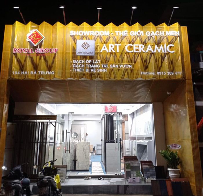 Không gian trưng bày ấn tượng tại Showroom Thế Giới Gạch Men