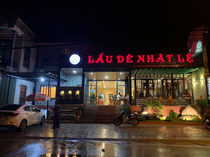 Không gian ấn tượng tại Nhà hàng Dê Nhật Lệ - Ảnh 1