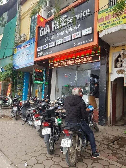 Gia Huệ Mobile - Trung tâm sửa chữa điện thoại hàng đầu, hình ảnh 2