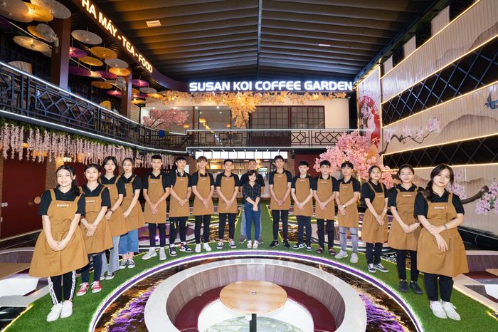 Góc check-in ấn tượng tại Susan Koi Coffee