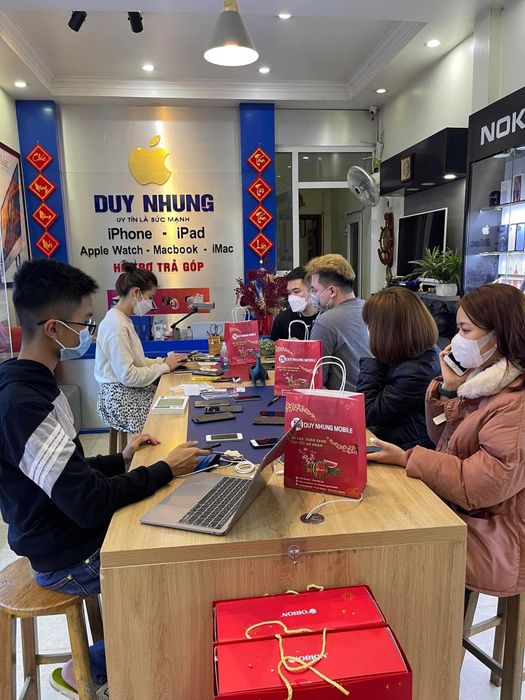 [Hình ảnh] Duy Nhung Mobile - Không gian phục vụ chuyên nghiệp