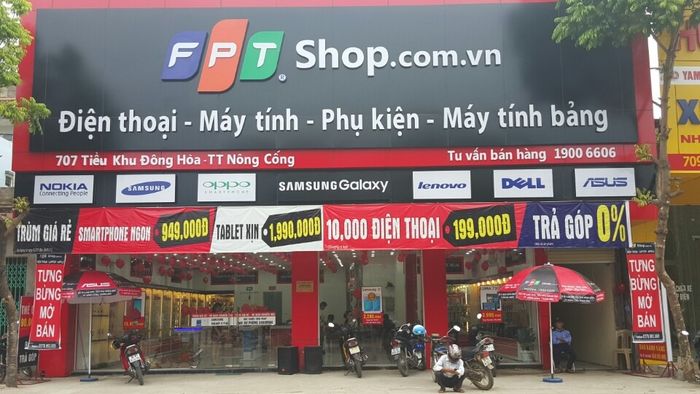 Không gian trưng bày hiện đại tại FPT Shop