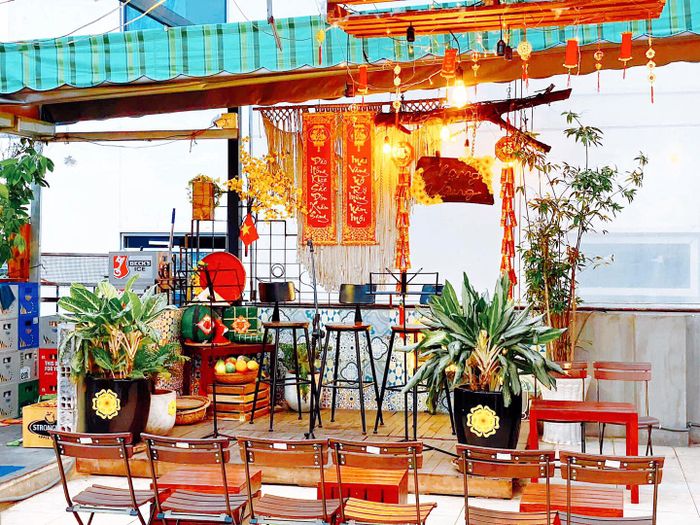 Không gian thư giãn với view Landmark tại Chạng Vạng