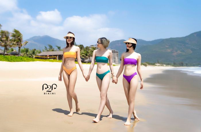 P2P Bikini ảnh 2