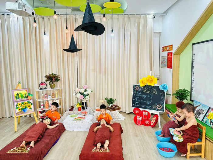 Hình ảnh không gian học tập hiện đại tại Trường Mầm Non Quốc Tế Việt Anh Montessori - Đống Đa