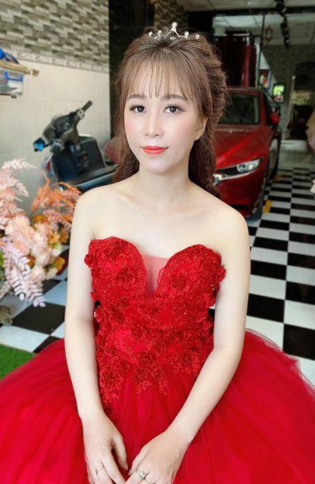 Khoảnh khắc tỏa sáng cùng phong cách trang điểm tinh tế từ Áo Cưới Song Nguyễn - Ảnh 3