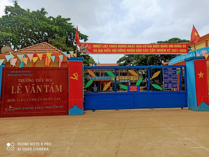 Hình ảnh Trường Tiểu học Lê Văn Tám - Không gian học tập đầy cảm hứng