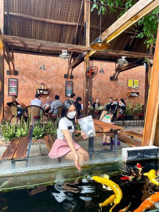 Khu vui chơi trẻ em tại Golden Land Coffee