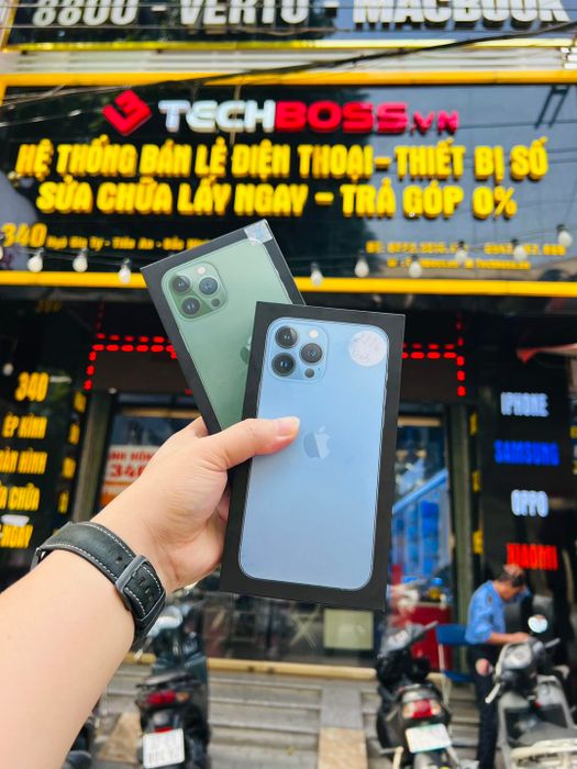 Không gian trưng bày hiện đại tại Techboss