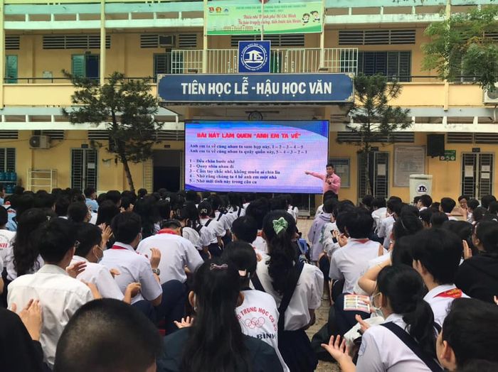 Hình ảnh nổi bật về Trường THCS Tân Bình
