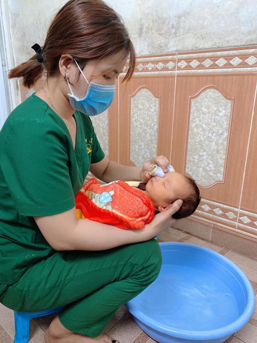 Chăm Sóc Mẹ & Bé Sau Sinh Đà Nẵng - Hiền Vy Spa hình ảnh 1