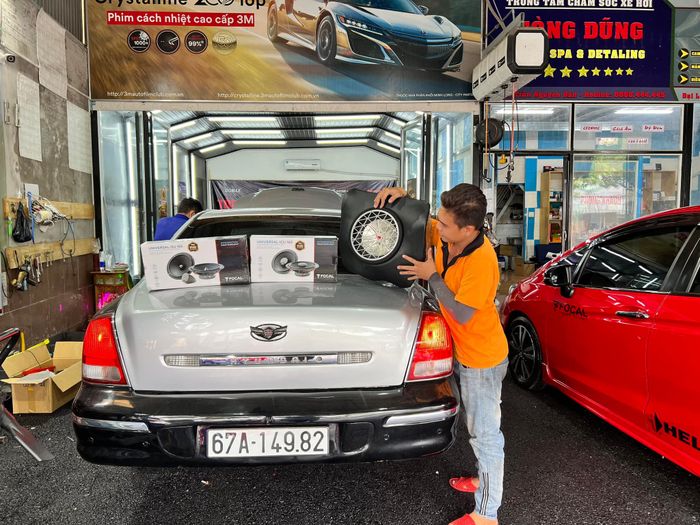 Quy trình phủ ceramic chuyên nghiệp tại Tòng Dũng Auto