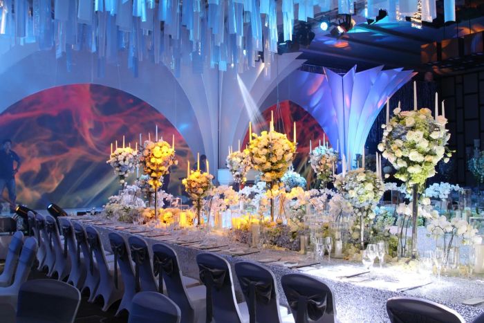 Sảnh tiệc rộng lớn với decor tinh tế tại Cọ Dầu Center