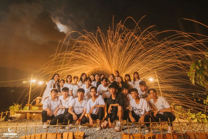 Bộ sưu tập concept kỷ yếu độc đáo từ Dreamers Concept